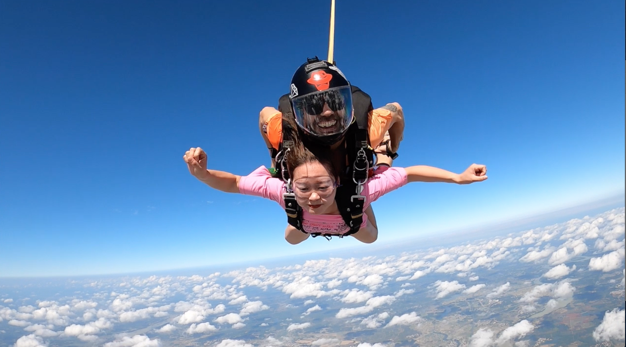 高空滚球游戏_高空滚球游戏叫什么_高空滚球