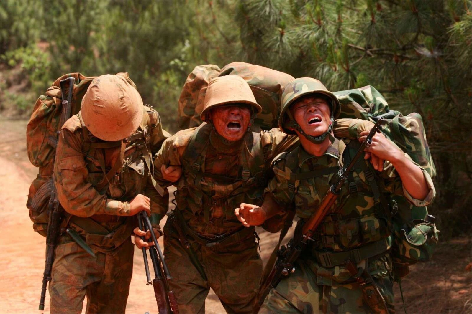茅台庆典60周年_士兵突击十周年庆典_8周年医院庆典广告语