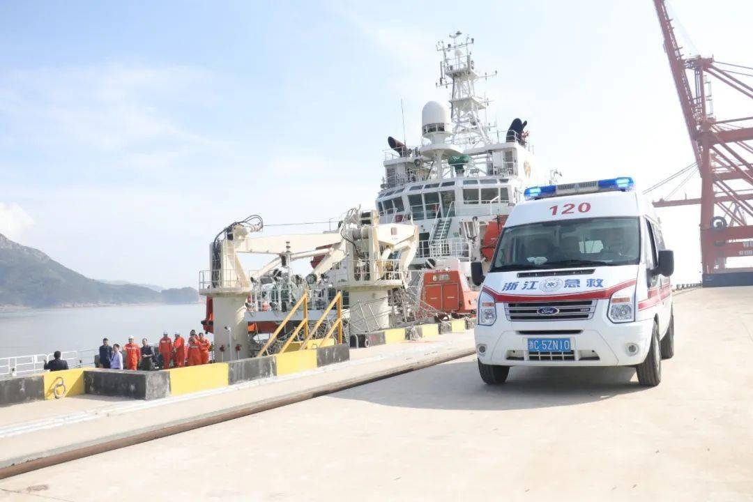 急救911是哪个国家的_先遣急救员_911急救先遣队