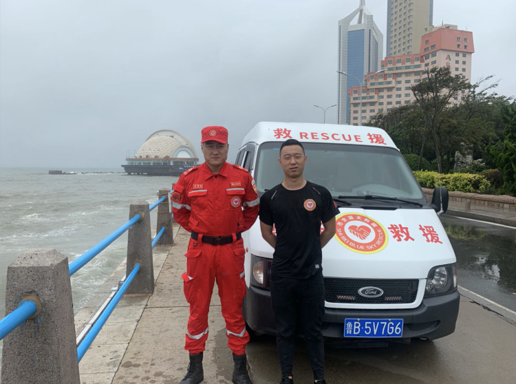 急救911是哪个国家的_911急救先遣队_先遣急救员