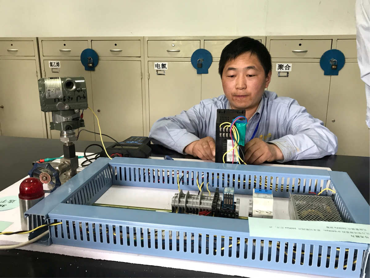 明日方舟资深干员tag搭配_明日方舟资深干员词条一览_明日方舟中资深干员