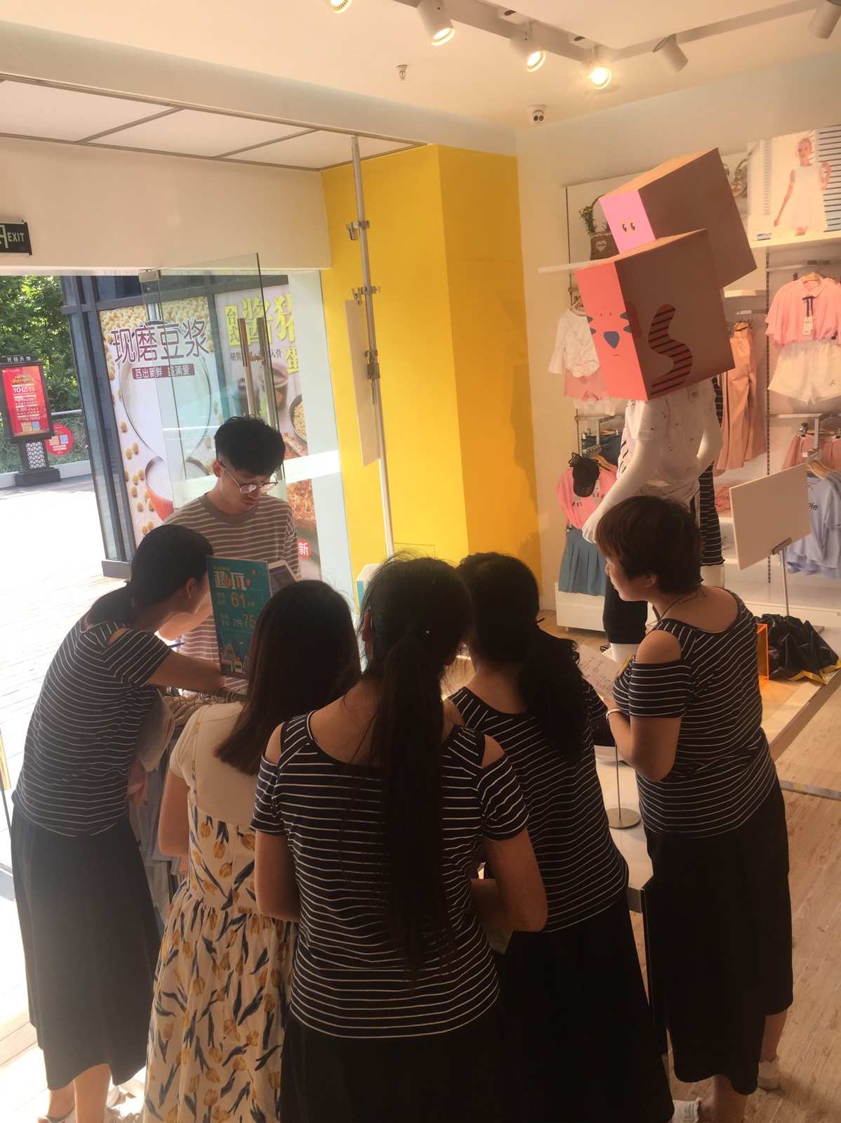 陈列共和培训费用_陈列共和培训空间_陈列共和培训效果如何