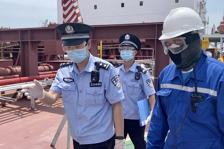港口镇先锋网_先锋港二号码头_先锋军港口
