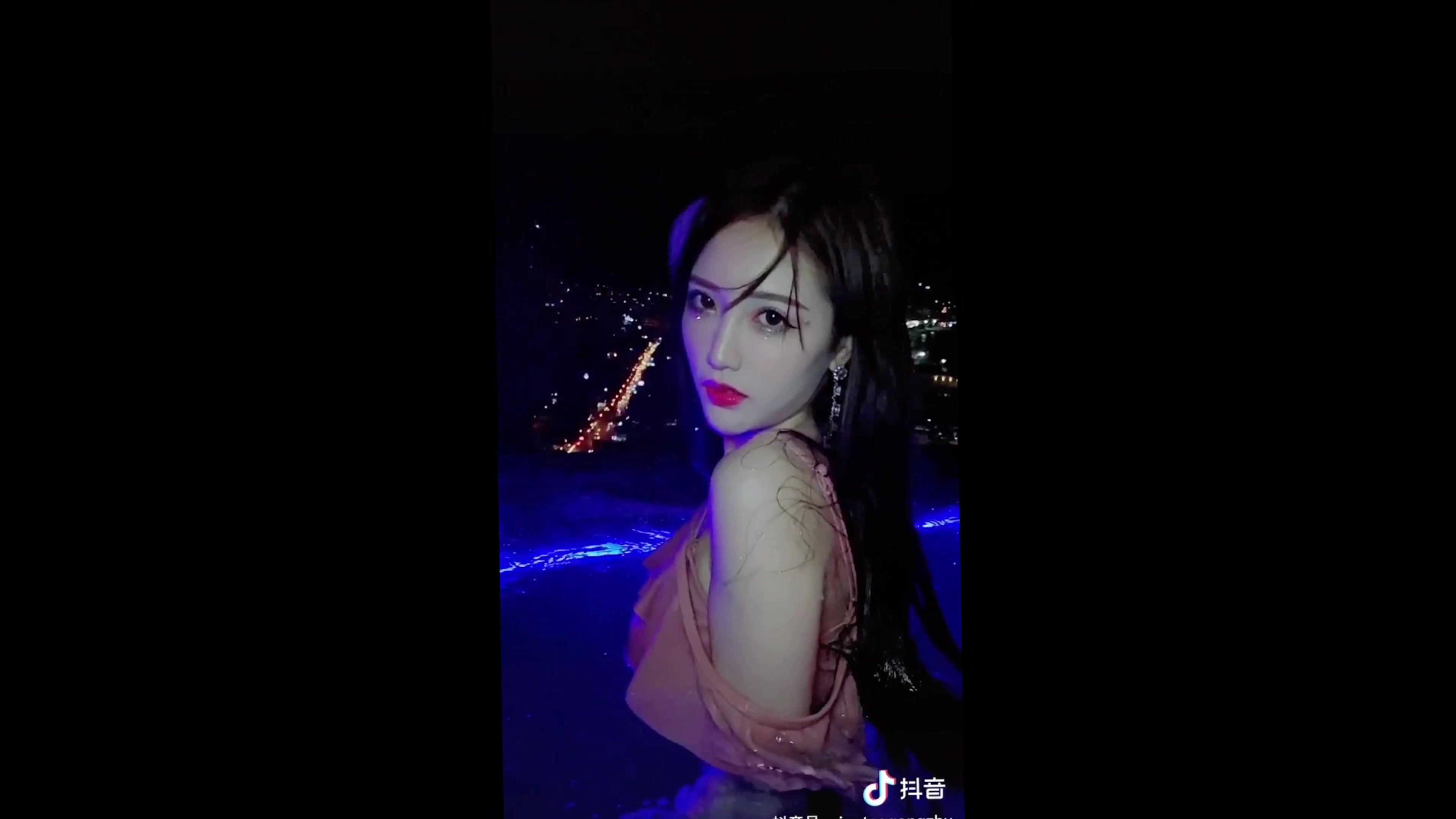 宸荨樱桃视频_宸荨灿白图片_宸荨灿白微博