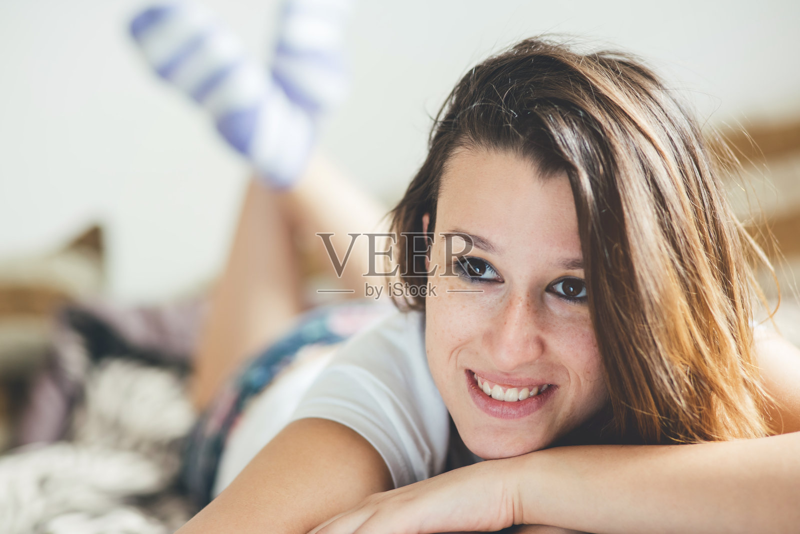 休闲女孩简笔画_休闲女孩英文_休闲女孩