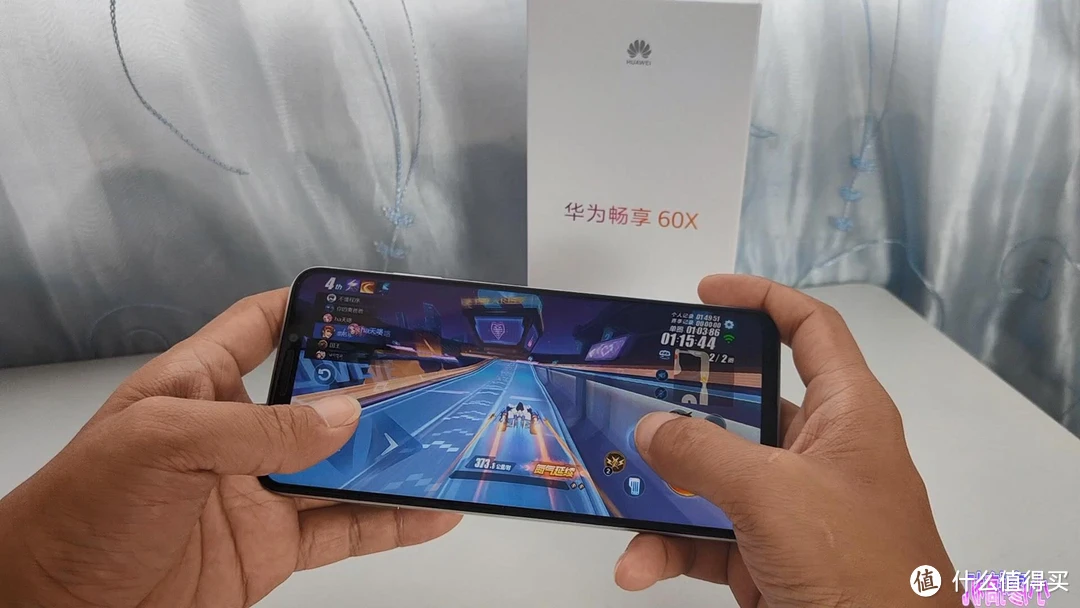 华为8可以玩什么游戏手机_华为玩手机游戏可以玩什么_华为玩手机游戏可以分屏吗
