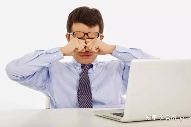 和手机玩游戏不一样怎么办_玩儿游戏手机_谁能告诉我手机玩游戏怎么挣钱