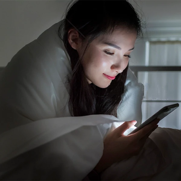和手机玩游戏不一样怎么办_玩儿游戏手机_谁能告诉我手机玩游戏怎么挣钱