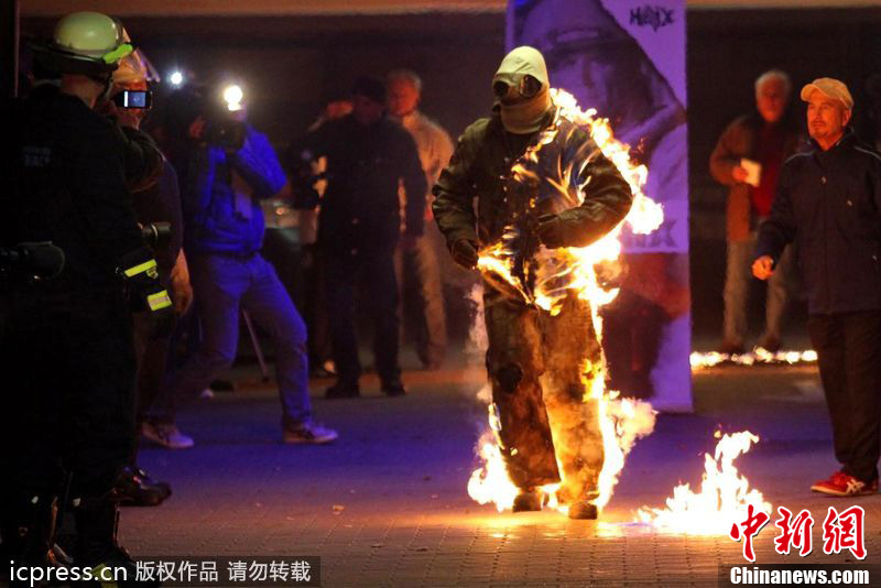 假人车祸游戏 手机_假人车祸模拟_车祸模拟假人的搞笑大全日记