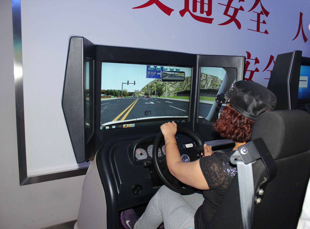 免费手机模拟驾驶游戏下载_驾驶模拟下载安装_驾驶模拟器手机版下载