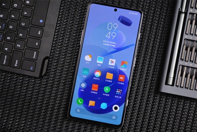 红米k305g玩游戏_红米玩手机游戏好多广告_红米k304g手机玩游戏