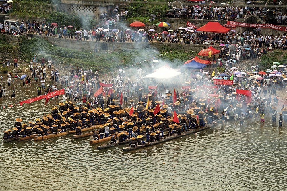 苗族节日图片_苗族节日_苗族节日风俗介绍