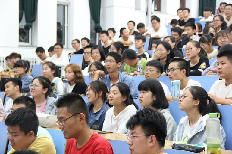 老生手机游戏大全_手机玩老游戏的软件_老生手机游戏