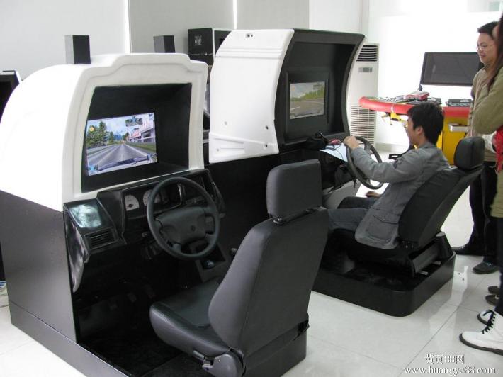 模拟器考试驾照_驾考游戏模拟器手机版_驾考模拟器学车