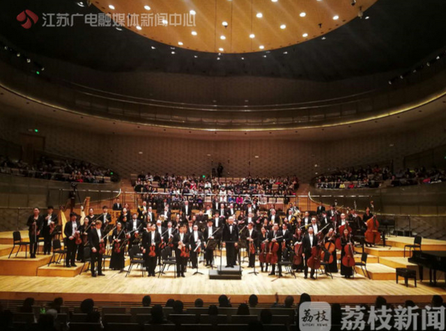 能开车听音乐的手机游戏-开车听音乐新玩法，不仅放松还能提高安