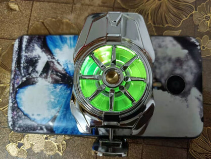手机游戏降温神器_在玩游戏的时候给手机降温_手机打游戏降温软件