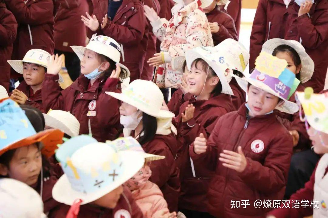 适合托管孩子玩的游戏_孩子如何摆脱手机游戏托管_托管小游戏