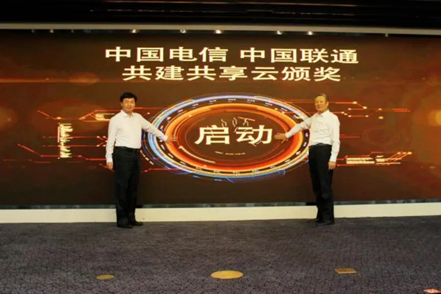运营商养卡_运营商拿手机是不是很便宜_哪个运营商玩手机游戏不卡