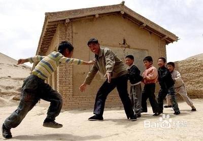 猫追老鼠的英文怎么说_猫追老鼠图片动画片_老鹰追猫游戏下载手机版