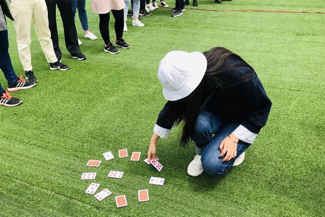 小游戏绑定手机号安全吗_捆绑手机小游戏_手机绑定游戏有风险么