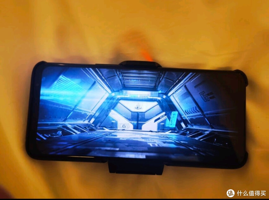 我要玩华硕_华硕模拟器下载_华硕游戏手机模特