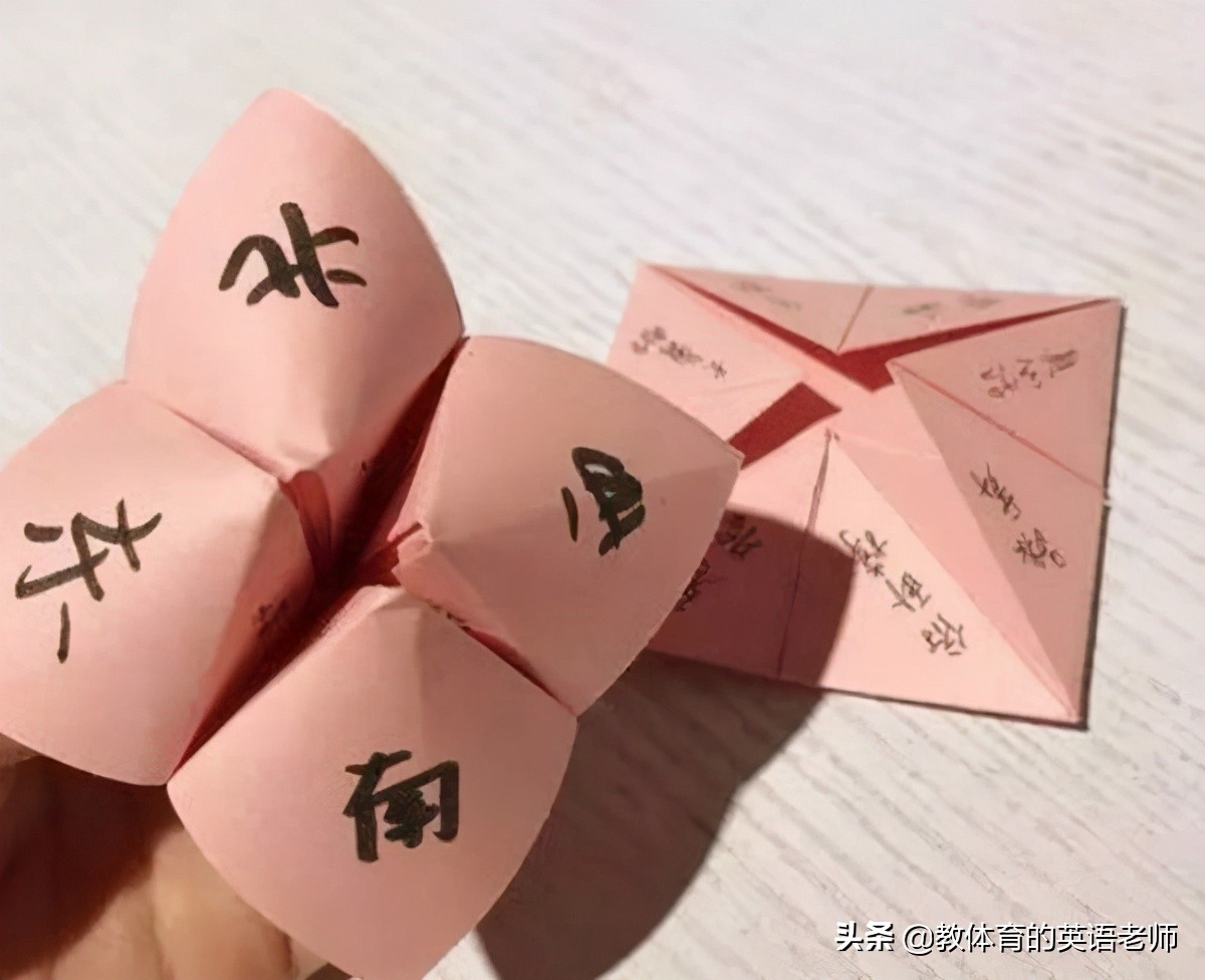 用手机玩的小游戏_手机能玩小游戏的软件_几十元的小游戏手机能玩吗