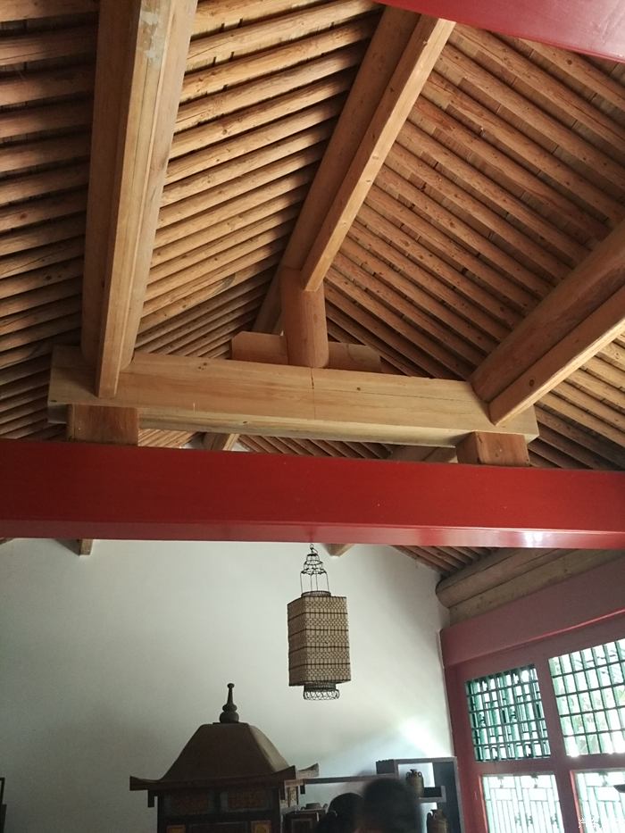 长城哈弗h6-长城哈弗 H6：都市丛林中的自由战马，承载美好